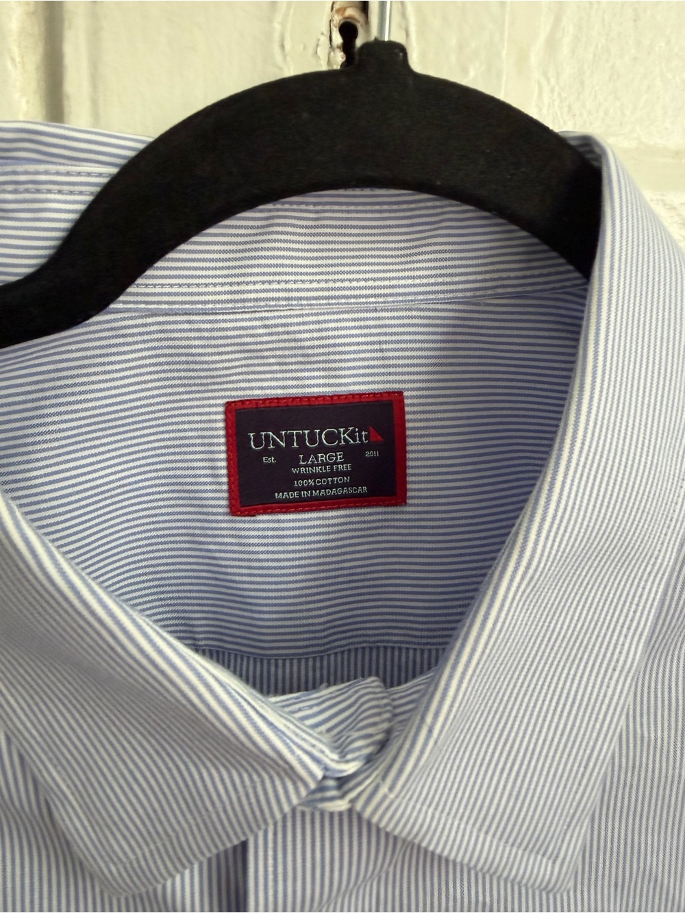 UNTUCKit Men's Light Blue Pinstripe Dress Shirt